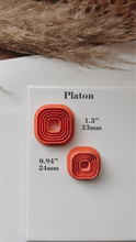 Load image into Gallery viewer, Platon clay cutter
